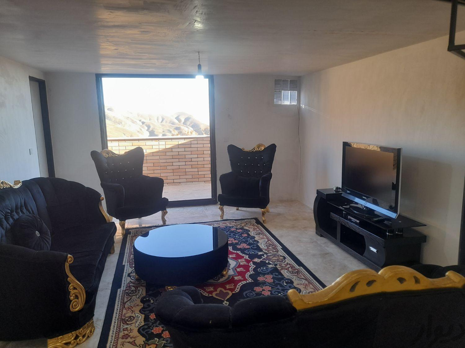 سوئیت پارکینگ دار